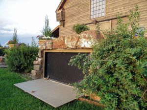 Montana Montana Barn Outdoor Meyer Sound System 700 HP Subwoofer Poindexters